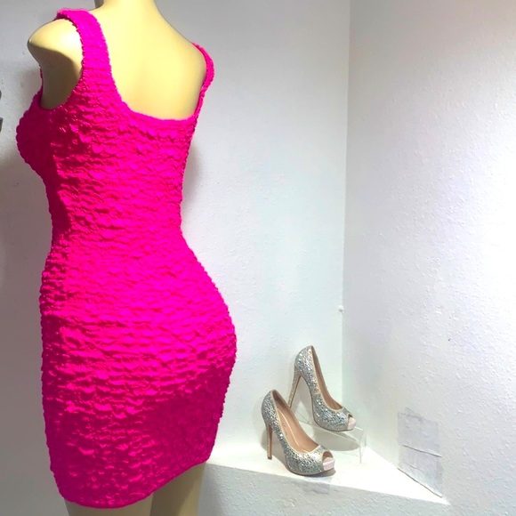 🔥COTTON:ON 2XS scrunchie bodycon mini dress hot fuchsia Barbie 80s VIDEO VIXEN - Picture 6 of 16
